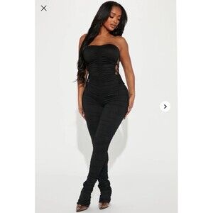 Fashion Nova All Over Ruched Jumpsuit BNWT Sz XS